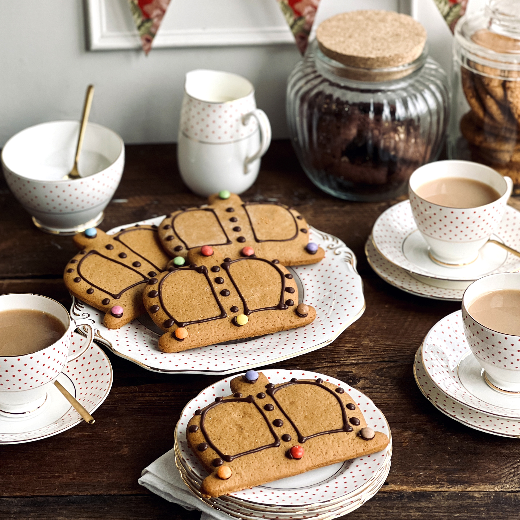 Shop Coronation Gingerbread Crowns